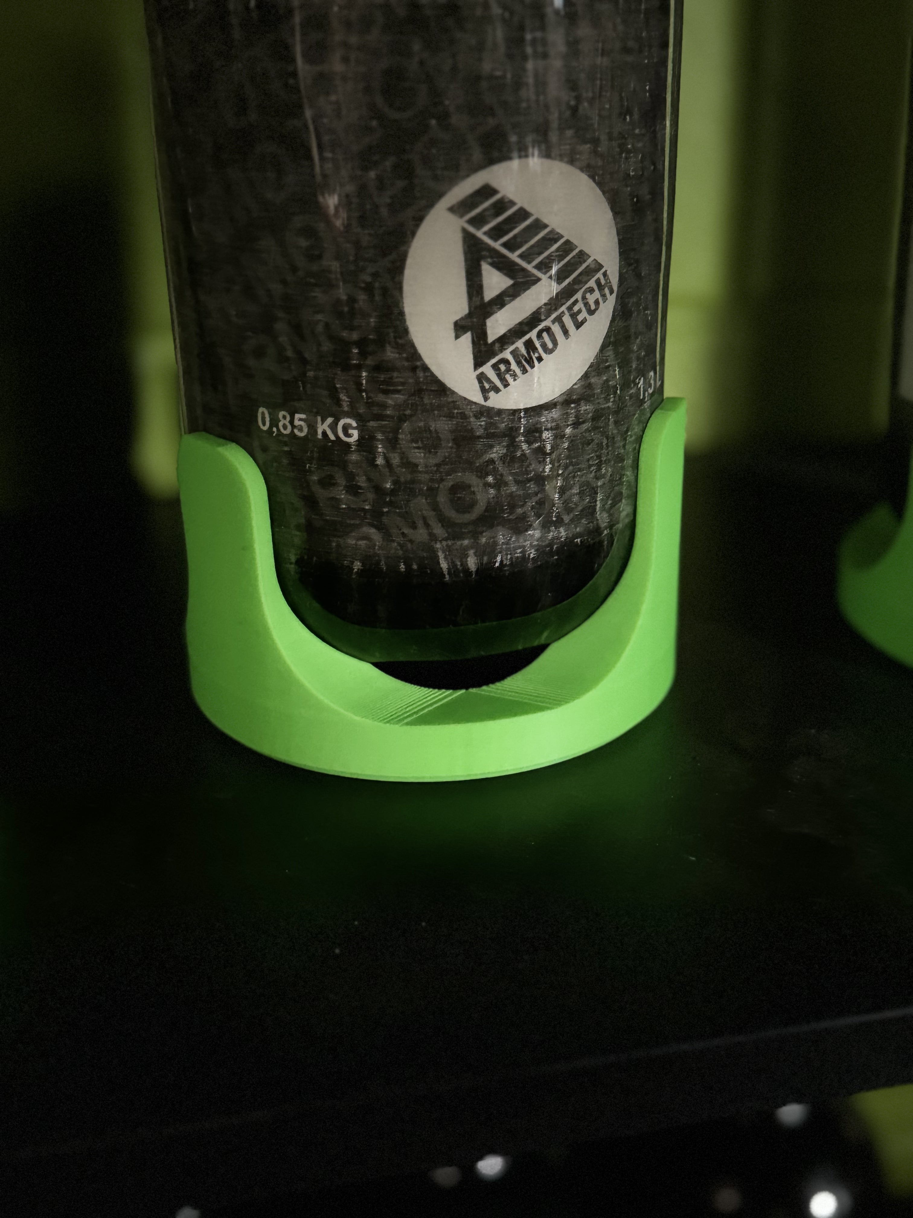 CORE-TAC 0.8L+ Carbon Tank Holder / Stand - AIRTACUK