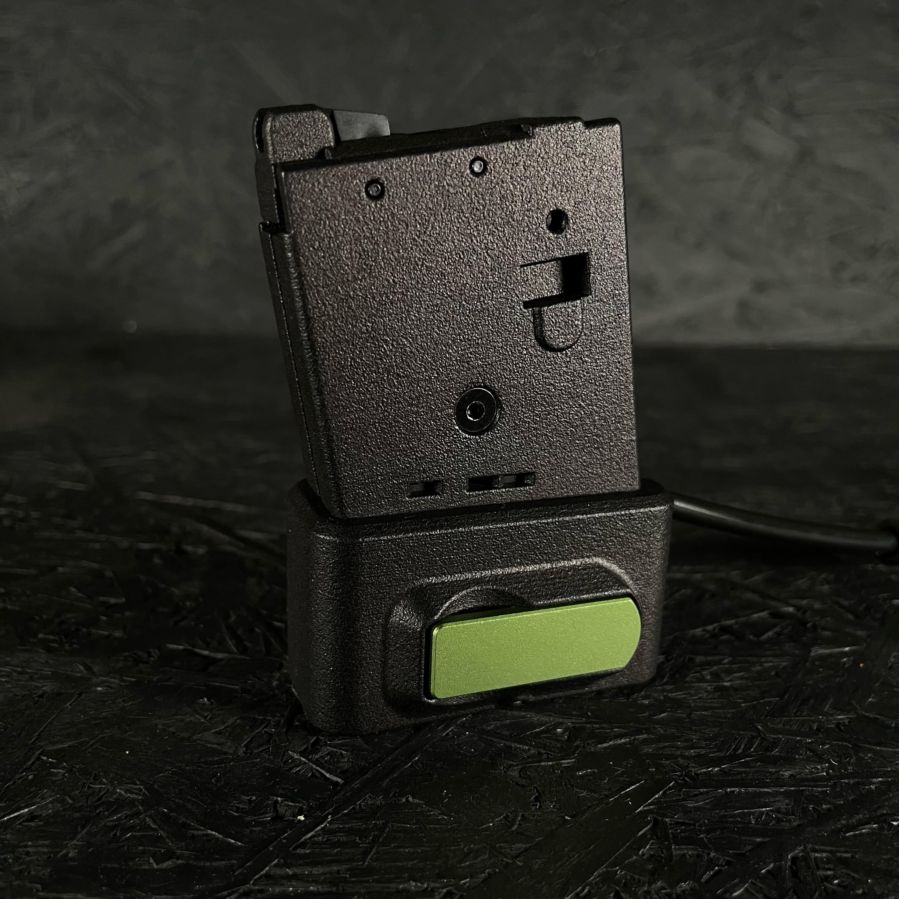 CNC M4 Adapter Magazine Catch (Various Colours) - AIRTACUK