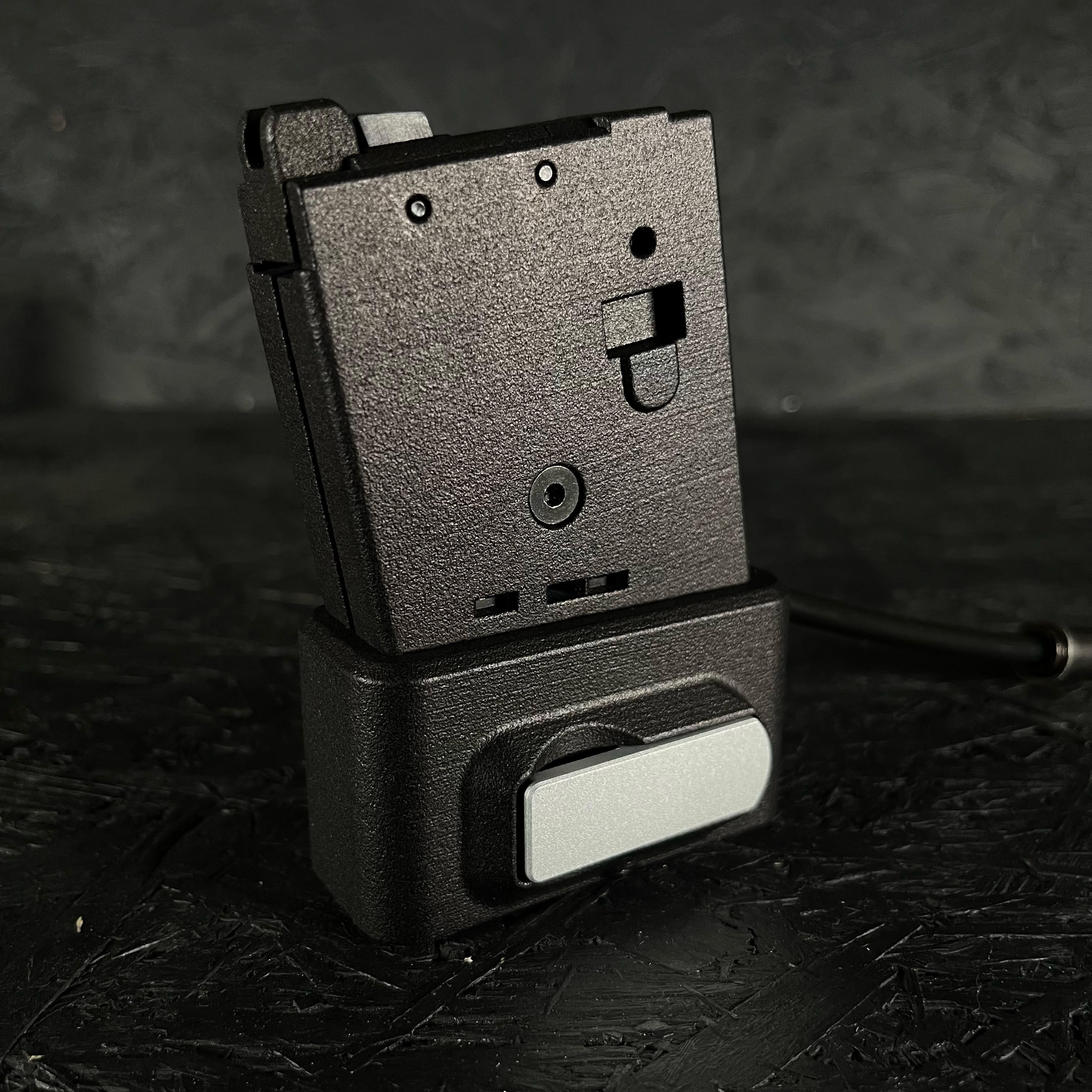CNC M4 Adapter Magazine Catch (Various Colours) - AIRTACUK