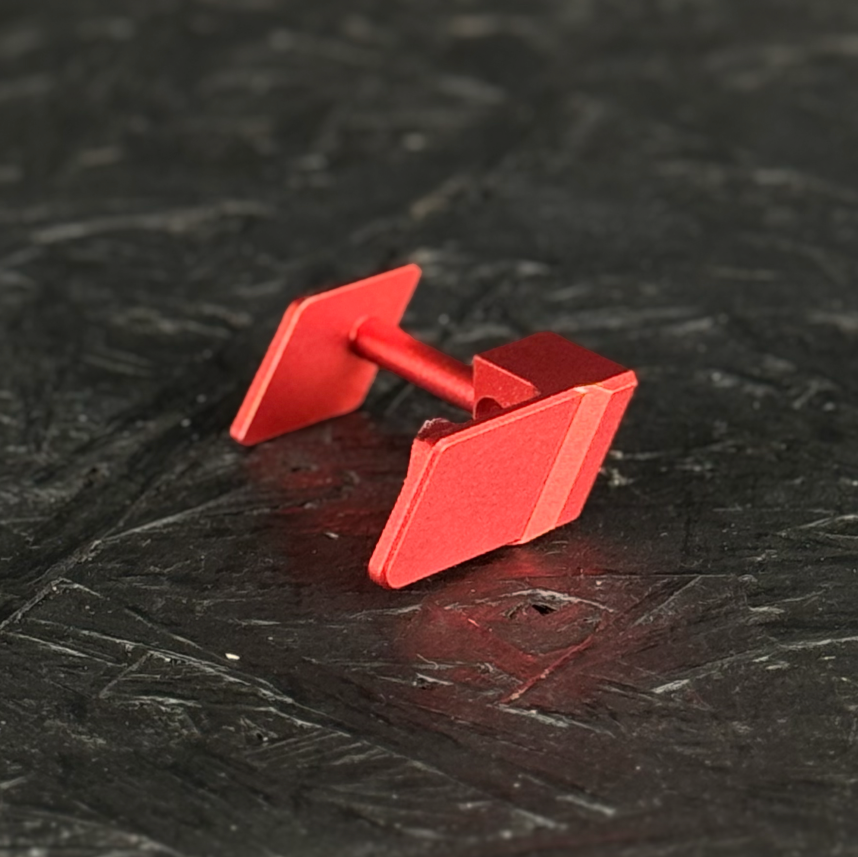 T1P CNC Angled HPA Adapter - Red Magazine Catch