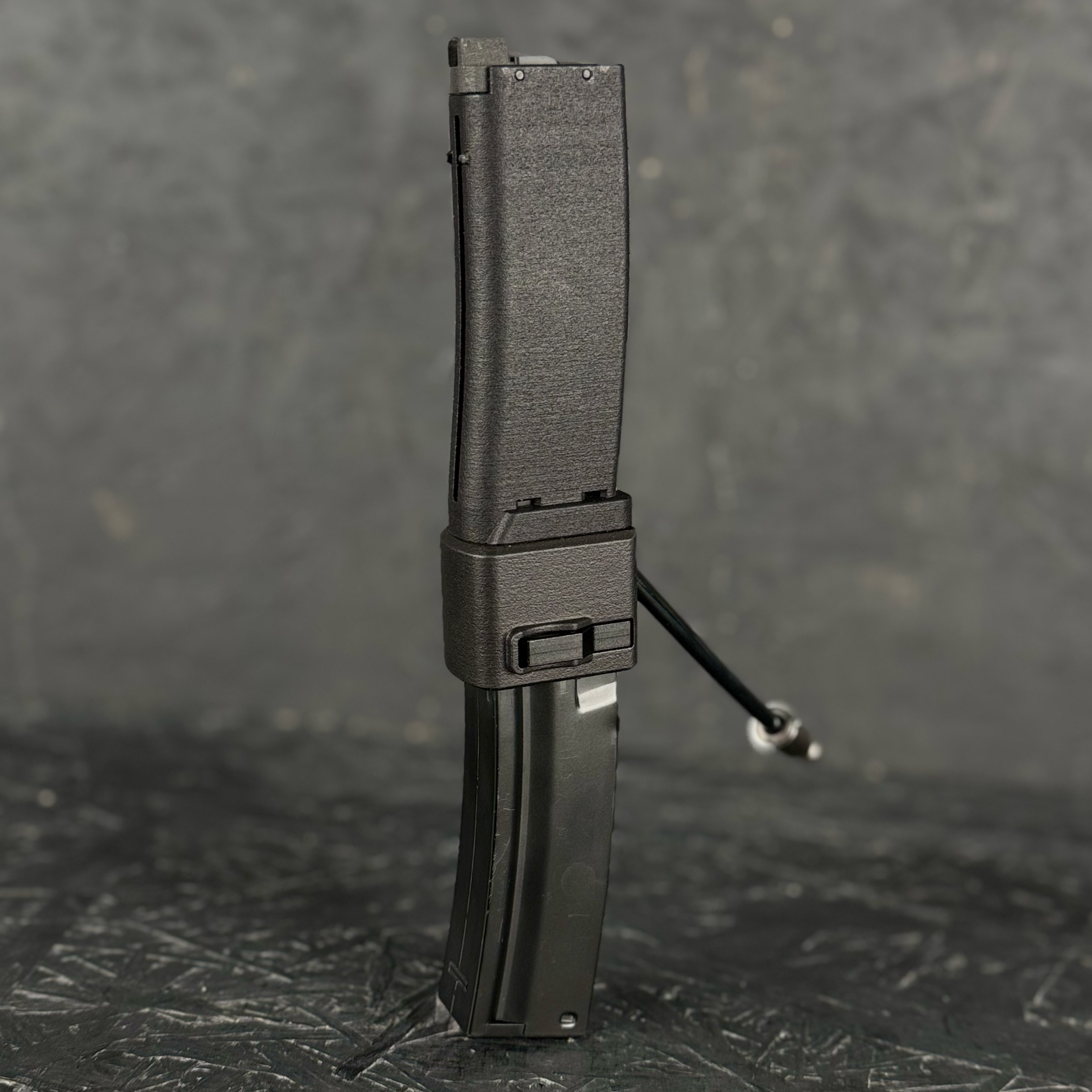 Photo of AIRTAC VFC/UMAREX MP7 MP5 HPA Adapter and mag