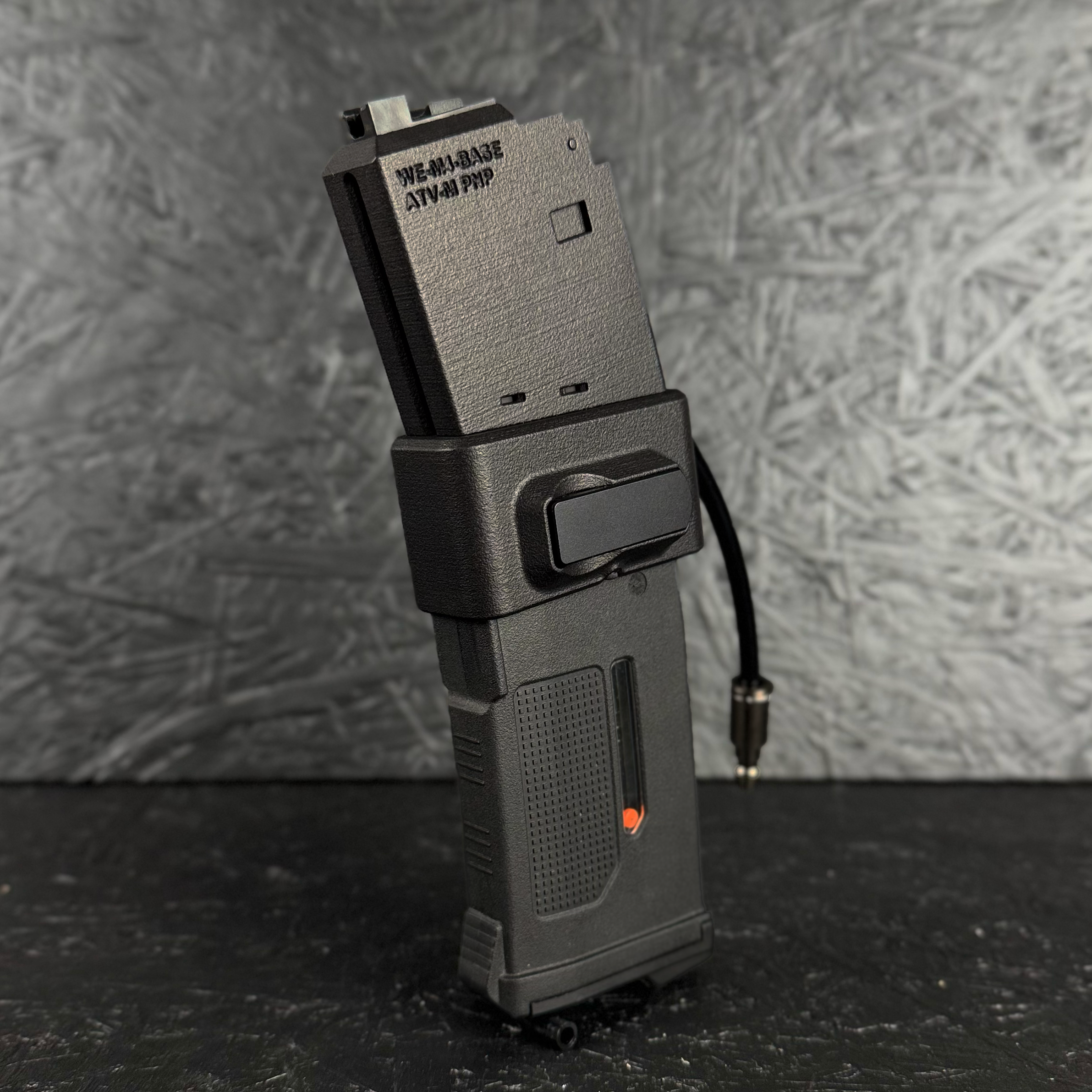 Photo of AIRTAC WE M4 HPA Adapter with M4 base and magzine