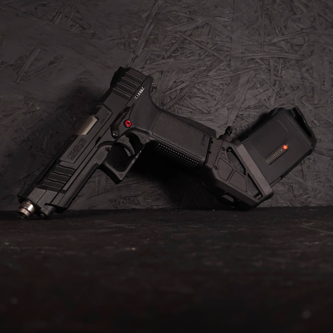 Photo of AIRTAC G&G SMC9/GTP9 Angled HPA Adapter in RIF with magazine