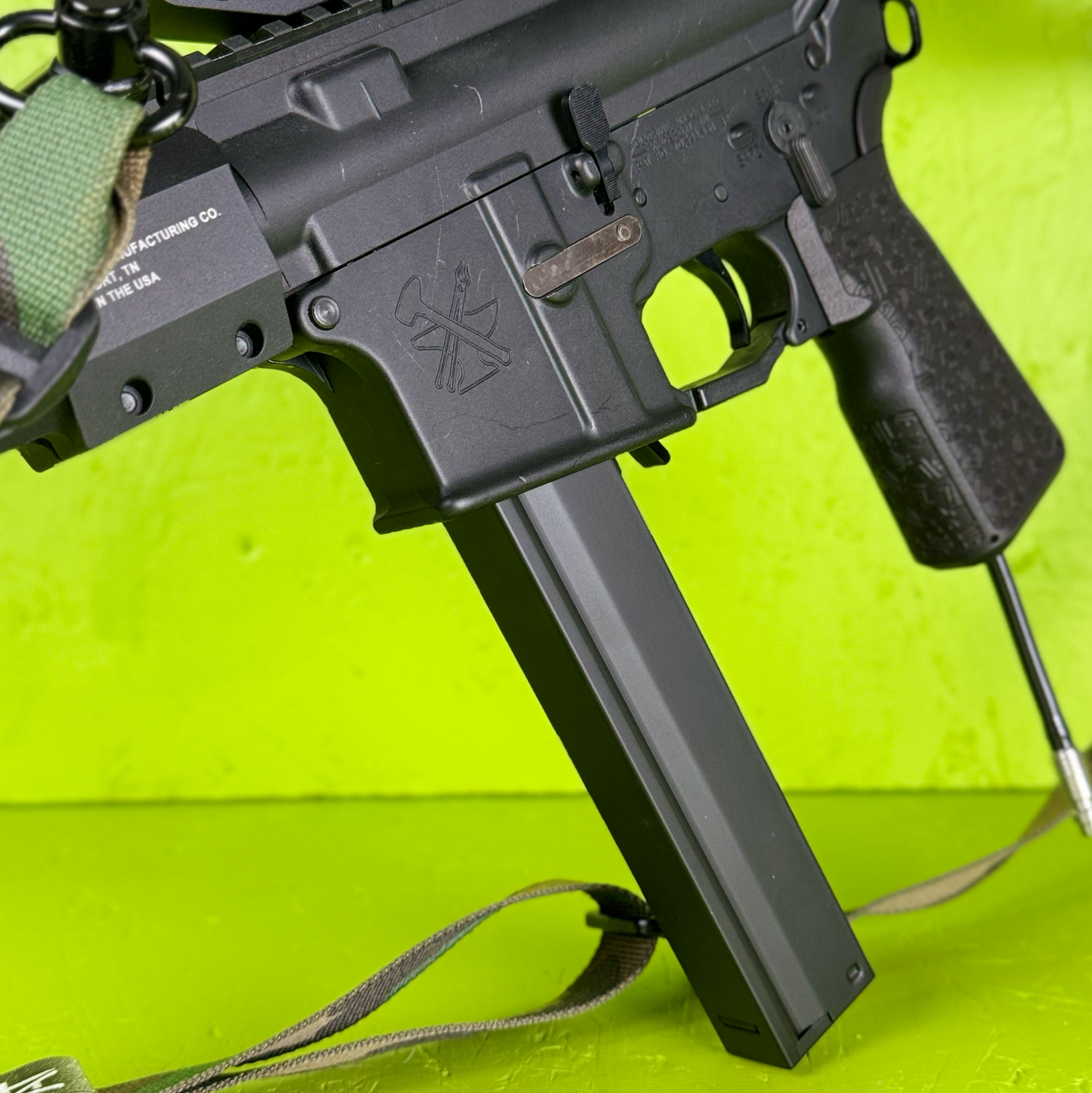 Photo of AIRTAC M4 to MP5 AEG Adapter with straight mag in RIF